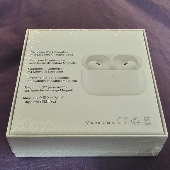 AirPods Pro (2nd Generation) - Picture 2 of 4